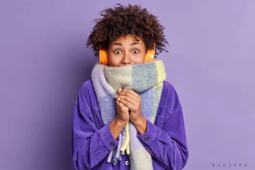 Can headphones handle cold weather?