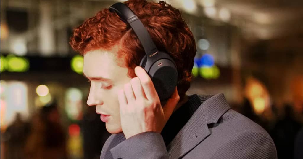 How to Properly Wear Your Over-Ear Headphones